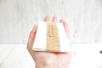 Alternative view of Etui Kork weiß sand