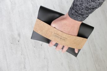 Alternative view of Clutch Kork schwarz sand