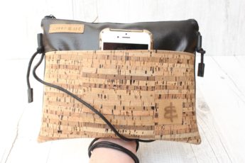 Alternative view of Umhängetasche stripes // schwarz