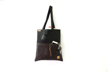 Shopper mit einer Aussentasche aus Kork Leder mit Reißverschluss