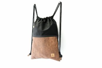 Rucksack aus Baumwolle mit Zip Reißverschluss Tasche aussen aus Kork leder