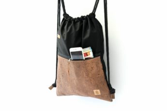 Rucksack aus Baumwolle mit Zip Reißverschluss Tasche aussen aus Kork leder