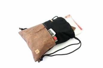 Rucksack aus Baumwolle mit Zip Reißverschluss Tasche aussen aus Kork leder
