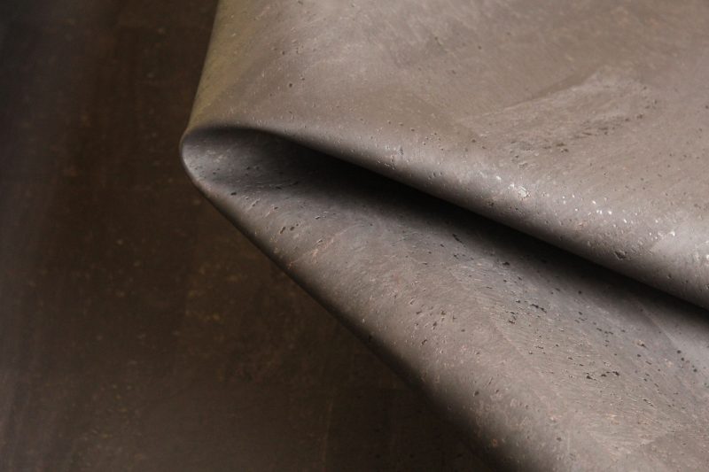 Kork SCHWARZ 1 Stück 35 cm x 25 cm