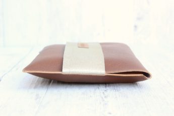 Alternative view of Clutch Kork cognac champagner