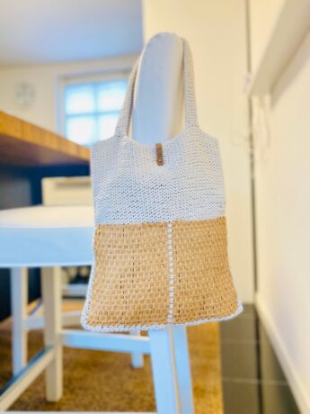 tote-bag-stricken-sand