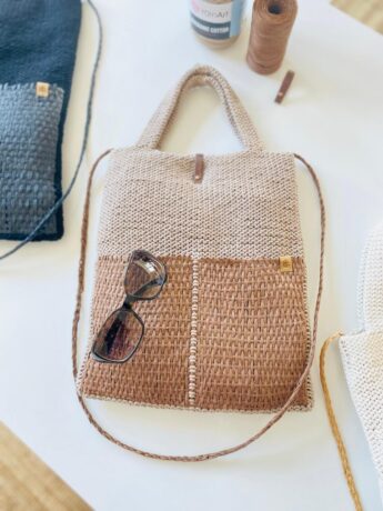 tote-bag-stricken-taupe-braun-strickset