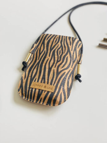 Animal Print Smartphone Bag